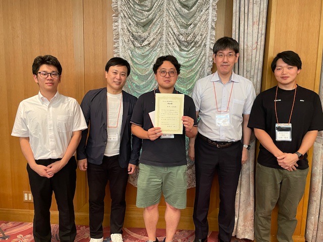 2025年8月10日ー11日に岡山いこいの村で第34回霧島神経薬理フォーラムが開催されました。 社会人大学院生の有馬太陽先生が奨励賞を受賞されました！おめでとうございます！