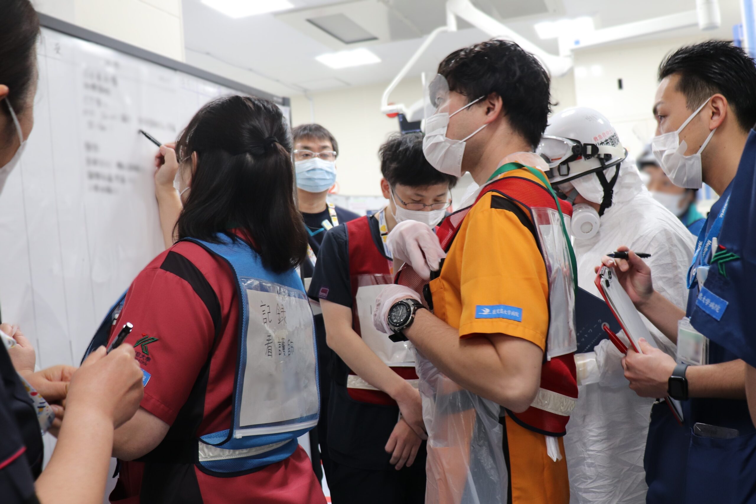 令和6年度 被ばく傷病者対応訓練を実施しました - 鹿児島大学病院